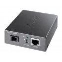 TP-Link TL-FC111B-20 - Konvertor médií s optickými vlákny - 100Mb LAN - 10Base-T, 100Base-TX, WDM - jednoduchý režim SC UPC RJ-45 - až 20 km - 1550 (RX) 1310 (TX) nm