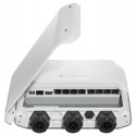 MikroTik RouterBOARD RB5009UPr+S+OUT, 4x 1,4 GHz, 7x Gbit PoE LAN, 1x 2,5 Gbit PoE LAN, USB 3.0, SFP+, L5