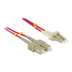 Delock - Síťový kabel - SC několik režimů (M) do multirežim LC (M) - 5 m - optické vlákno - 50 125 mikron - OM4 - neobsahuje halogen - fialová