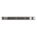 Cisco Catalyst 9500 - Network Essentials - přepínač - L3 - řízený - 40 x 10 gigabitů SFP+ + 2 x 40 Gigabit QSFP+ - Lze montovat do rozvaděče - s Cisco 40GE Network Module (C9500-NM-2Q)