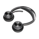 Poly Voyager Focus 2 - Náhlavní souprava - náhlavní - Bluetooth - bezdrátový - odstranění šumu - UBS-C přes adaptér Bluetooth - černá - certifikováno pro Zoom