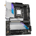 GIGABYTE Z690 AERO G, Intel Z690, 4xDDR5, ATX (Z690 AERO G)