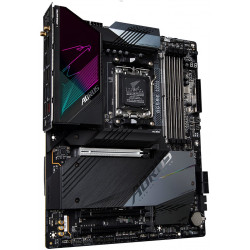 GIGABYTE B650E AORUS MASTER, AMD B650, 4xDDR5, ATX (B650E AORUS MASTER)