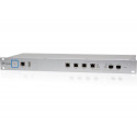 Ubiquiti USG-PRO-4 - UniFi Security Gateway PRO, 2x LAN, 2x Combo WAN, napájecí kabel