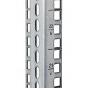 XtendLan Vertikální montážní lišta 47U, pro servery šíře 480mm, stříbrná